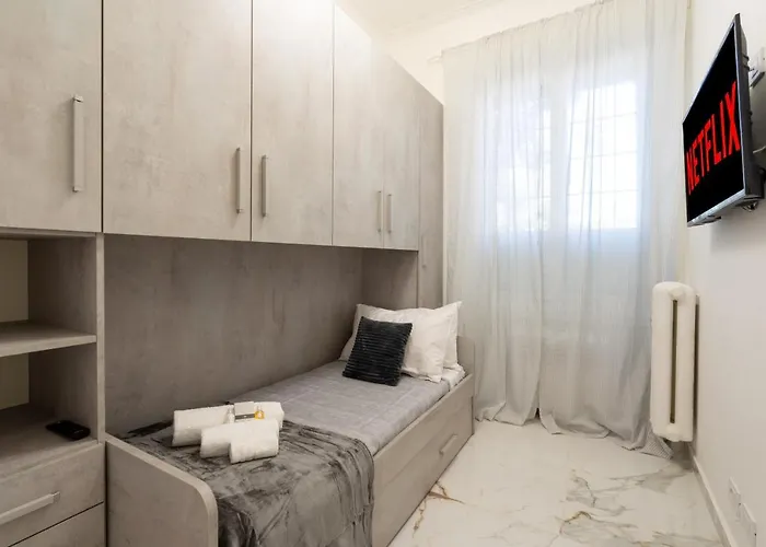 Picorini House